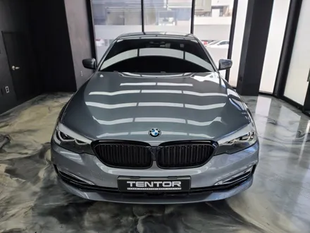 BMW 5시리즈 그릴랩핑 크롬죽이기 일산랩핑 삼송랩핑 / 고양시 덕양구 삼송동