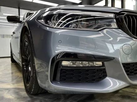 BMW 5시리즈 고광택 루프스킨 재시공, 은평구 랩핑 / 고양시 덕양구 삼송동