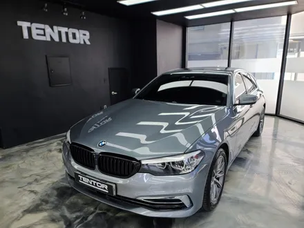 BMW 5시리즈 그릴랩핑 크롬죽이기 일산랩핑 삼송랩핑 / 고양시 덕양구 삼송동