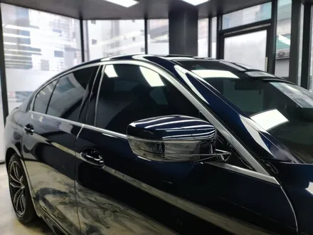 BMW 5시리즈 랩핑 520i 크롬죽이기 파주랩핑 텐토르 / 고양시 덕양구 삼송동