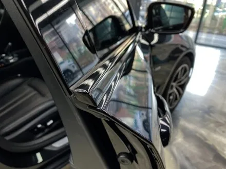 BMW 520i 럭셔리 5시리즈 크롬죽이기 시공기, 은평구 랩핑 / 고양시 덕양구 삼송동