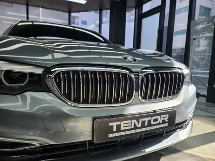 BMW 5시리즈 그릴랩핑 크롬죽이기 일산랩핑 삼송랩핑 / 고양시 덕양구 삼송동
