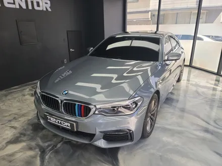 BMW5시리즈 520d 랩핑으로 드레스업하기!! 일산랩핑 파주랩핑 텐토르고양 / 고양시 덕양구 삼송동