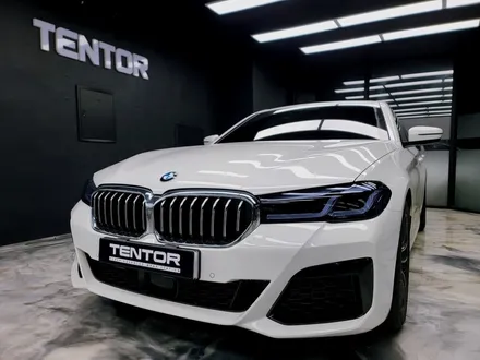일산랩핑 BMW520i 크롬죽이기 랩핑 클리프디자인 라이트ppf 아우토슈첸 가죽코팅 시공 텐토르고양 / 고양시 덕양구 삼송동
