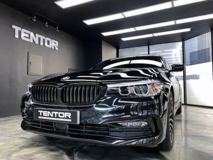 BMW 520i 럭셔리 5시리즈 크롬죽이기 시공기, 은평구 랩핑 / 고양시 덕양구 삼송동