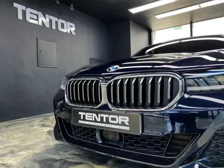 BMW G30 5시리즈 윈도우몰딩 크롬죽이기 랩핑 그릴교체 일산랩핑 텐토르 / 고양시 덕양구 삼송동