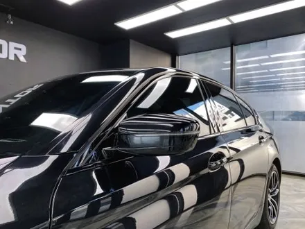 BMW 520i 럭셔리 5시리즈 크롬죽이기 시공기, 은평구 랩핑 / 고양시 덕양구 삼송동