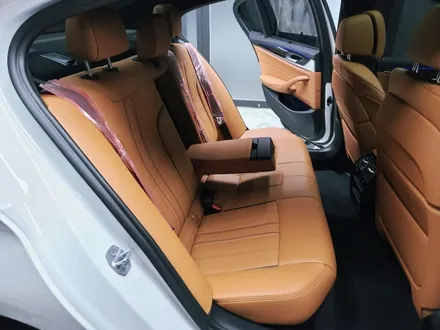 일산랩핑 BMW520i 크롬죽이기 랩핑 클리프디자인 라이트ppf 아우토슈첸 가죽코팅 시공 텐토르고양 / 고양시 덕양구 삼송동