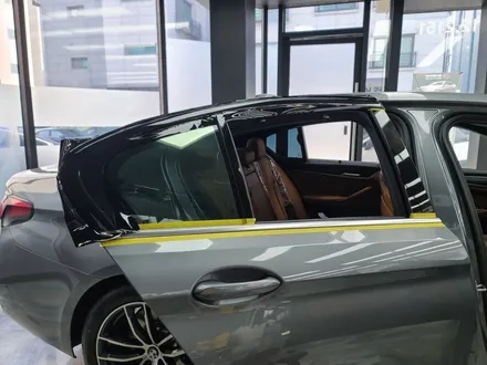 일산 BMW 5시리즈 크롬죽이기 랩핑 시공 했습니다. / 고양시 덕양구 삼송동
