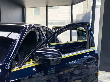 BMW G30 5시리즈 윈도우몰딩 크롬죽이기 랩핑 그릴교체 일산랩핑 텐토르 / 고양시 덕양구 삼송동