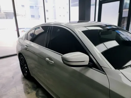 일산랩핑 BMW520i 크롬죽이기 랩핑 클리프디자인 라이트ppf 아우토슈첸 가죽코팅 시공 텐토르고양 / 고양시 덕양구 삼송동