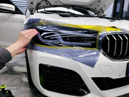 일산랩핑 BMW520i 크롬죽이기 랩핑 클리프디자인 라이트ppf 아우토슈첸 가죽코팅 시공 텐토르고양 / 고양시 덕양구 삼송동
