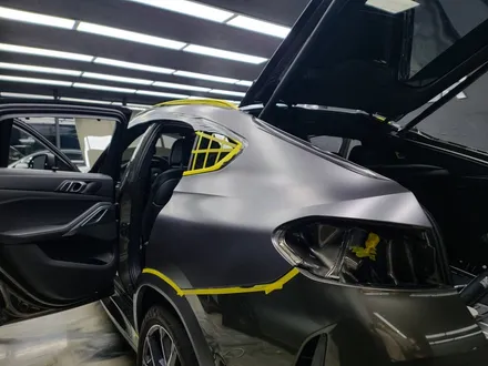 BMW X6 사틴다크그레이 전체랩핑 일산랩핑 / 고양시 덕양구 삼송동