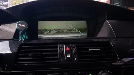 BMW 520i 아이머큐리 셋탑내비게이션  CSS3와 후방카메라 매립-카클래스- / 전주 덕진동