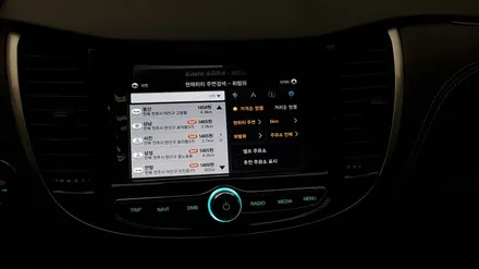 올뉴트랙스 전주네비게이션 아틀란3D탑재한 모닝스테이션매립 / 전주 덕진동