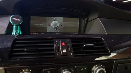 BMW 520i 아이머큐리 셋탑내비게이션  CSS3와 후방카메라 매립-카클래스- / 전주 덕진동