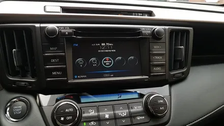 전주수입차네비게이션 토요타 RAV4 아틀란 3D맵 빠른길안내를 자랑하는 CSS3 Light A로 업그레이드! / 전주 덕진동