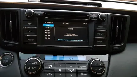 일여섯전주 토요타 RAV4 아이머큐리 CSS3 Light G로 확실한 길안내를 받으실수 있습니다 -카클래스- / 전주 덕진동