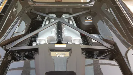 Audi R8 V10 plus Coupe 파워,퍼포먼스 끝판왕 / 전주 덕진동