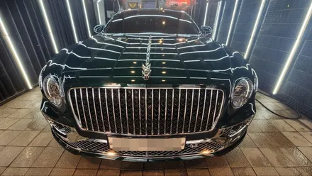 큰 사고!! 벤틀리 플라잉스퍼 진초록 펄 색상 신차코팅 차량 / 강남 대치동