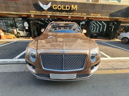 럭셔리 SUV 벤틀리 벤테이가 버핑휠 휠복원 작업 퀄리티. / 강남 대치동