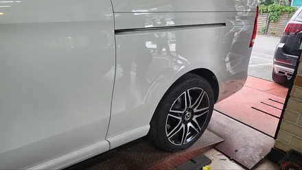 벤츠v클래스 ~ v300 수리 보험처리 작업을 덴트 진행! / 강남 대치동