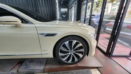 강남 벤틀리 전문 수리 판금도색 휠 복원 잘하는 곳 / 강남 대치동