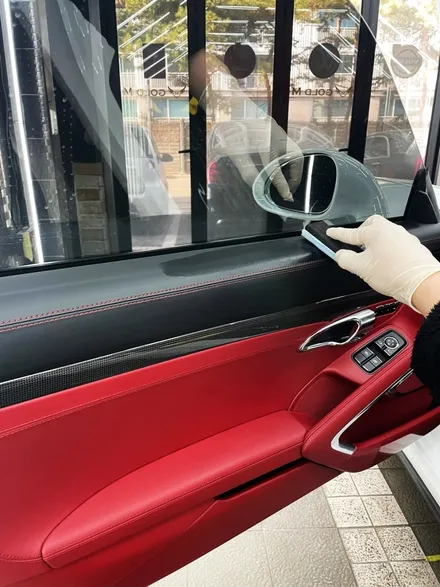 포르쉐 911터보 새 차 만들기( 범퍼복원, PPF 제거, 광택, 유리막 코팅, 실내 코팅, 유리발수코팅, 강남 대치동 골드엠에서) / 강남 대치동