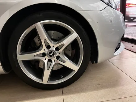 SLC200 AMG 와 휠복원 작업 모습 / 강남 대치동
