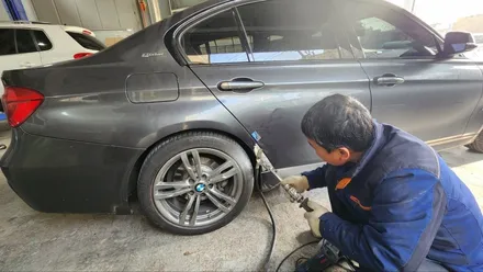 강남 BMW 서비스 수리업체 330E 자차보험처리 휠 복원 판금도색 / 강남 대치동