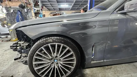 자동차 사고 - 자차 보험처리 로 BMW 740Li 수리 / 강남 대치동