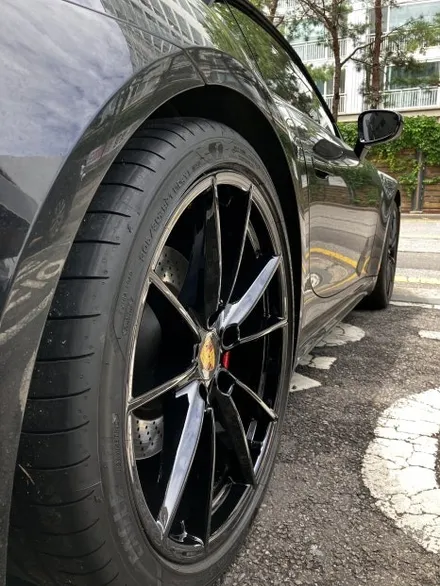 포르쉐 911 카레라4S  강남 블랙유광 휠복원 / 강남 대치동