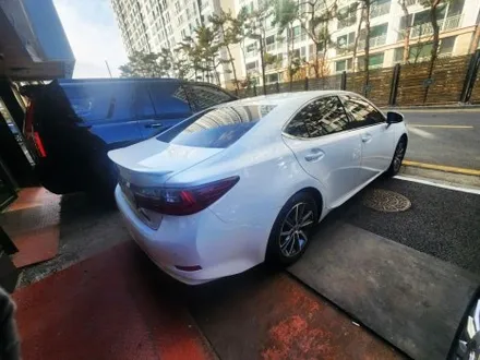 강남 렉서스 판금도색 수리 자차 보험처리로 잘하는 곳 추천 ! 완벽한 복원을 경험하세요 / 강남 대치동