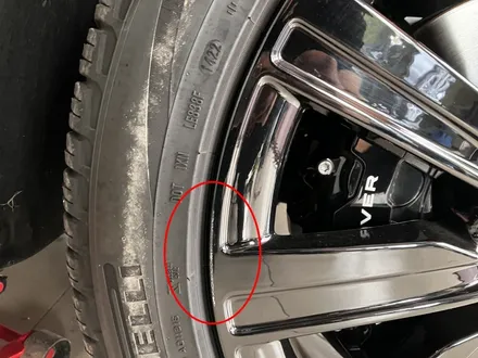 BMW 휠 복원과 레인지로버 휠 복원 커팅휠과 블랙 유광 휠~ / 강남 대치동