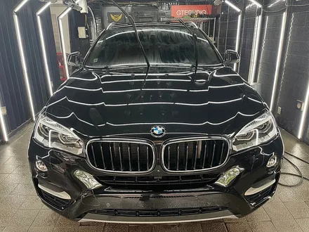 BMW X6 자차 보험처리로 강남 대치동에서  새차만들기(판금도색, 휠복원, 광택, 유리발수코팅, 유리막코팅) / 강남 대치동