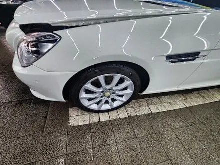 SLK200 자차 보험처리  작업으로 새차만들기  작업 완료 되었습니다. / 강남 대치동