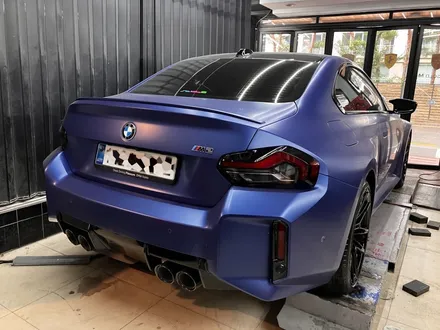 2025년식 BMW M2의 특징과  M2 블랙 휠, 530i X Drive 커팅휠 휠 복원 결과. / 강남 대치동