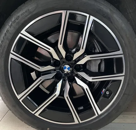 BMW i7 휠 수리 복원 작업 진행! / 강남 대치동