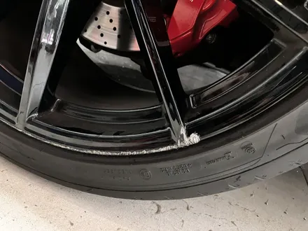포르쉐 911 카레라4S  강남 블랙유광 휠복원 / 강남 대치동