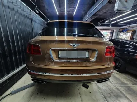 럭셔리 SUV 벤틀리 벤테이가 버핑휠 휠복원 작업 퀄리티. / 강남 대치동