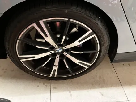 2025년식 BMW M2의 특징과  M2 블랙 휠, 530i X Drive 커팅휠 휠 복원 결과. / 강남 대치동