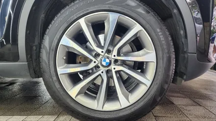BMW X6 자차 보험처리로 강남 대치동에서  새차만들기(판금도색, 휠복원, 광택, 유리발수코팅, 유리막코팅) / 강남 대치동