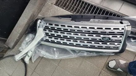 레인지로버 보그 차량 천정 누수피해 낙수물 제거 및 광택 유리막코팅 등~ / 강남 대치동