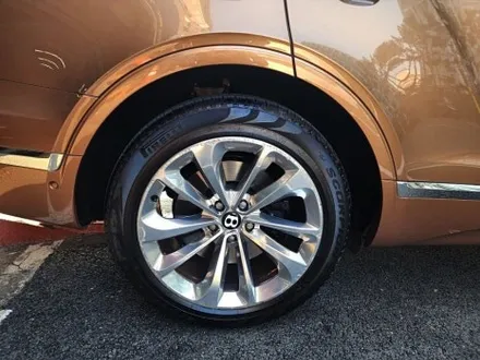 럭셔리 SUV 벤틀리 벤테이가 버핑휠 휠복원 작업 퀄리티. / 강남 대치동
