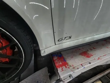 포르쉐 911 카레라 자차 보험처리로 판금도색 휠교환 등 대수리 / 강남 대치동