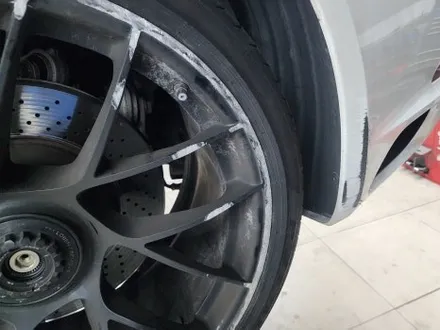 포르쉐 911 카레라 자차 보험처리로 판금도색 휠교환 등 대수리 / 강남 대치동