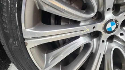 BMW 8년 차도 새 차 됩니다 - 새 차 만들기(판금 도색, 휠 복원, 광택) / 강남 대치동