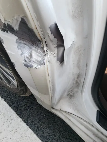 강남 렉서스 판금도색 수리 자차 보험처리로 잘하는 곳 추천 ! 완벽한 복원을 경험하세요 / 강남 대치동