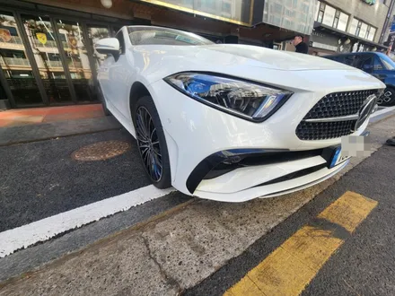 벤츠 CLS 450 휠 굴절, 크랙  깨짐 용접 복원 잘 해서 안전성을 찾았어요 / 강남 대치동