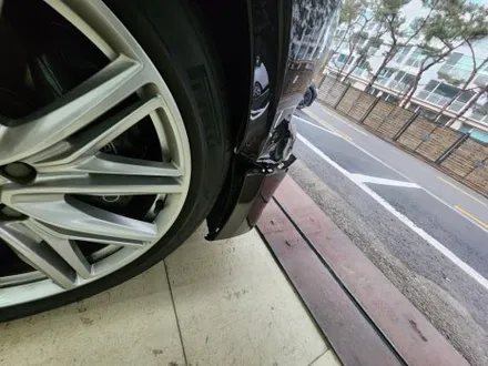 벤틀리 플라잉스퍼 수리 이야기 : 부품가격 4500만원, 자차 보험처리 골드엠에서 드디어 완성 / 강남 대치동